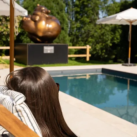 Chateau Du Portereau 4*